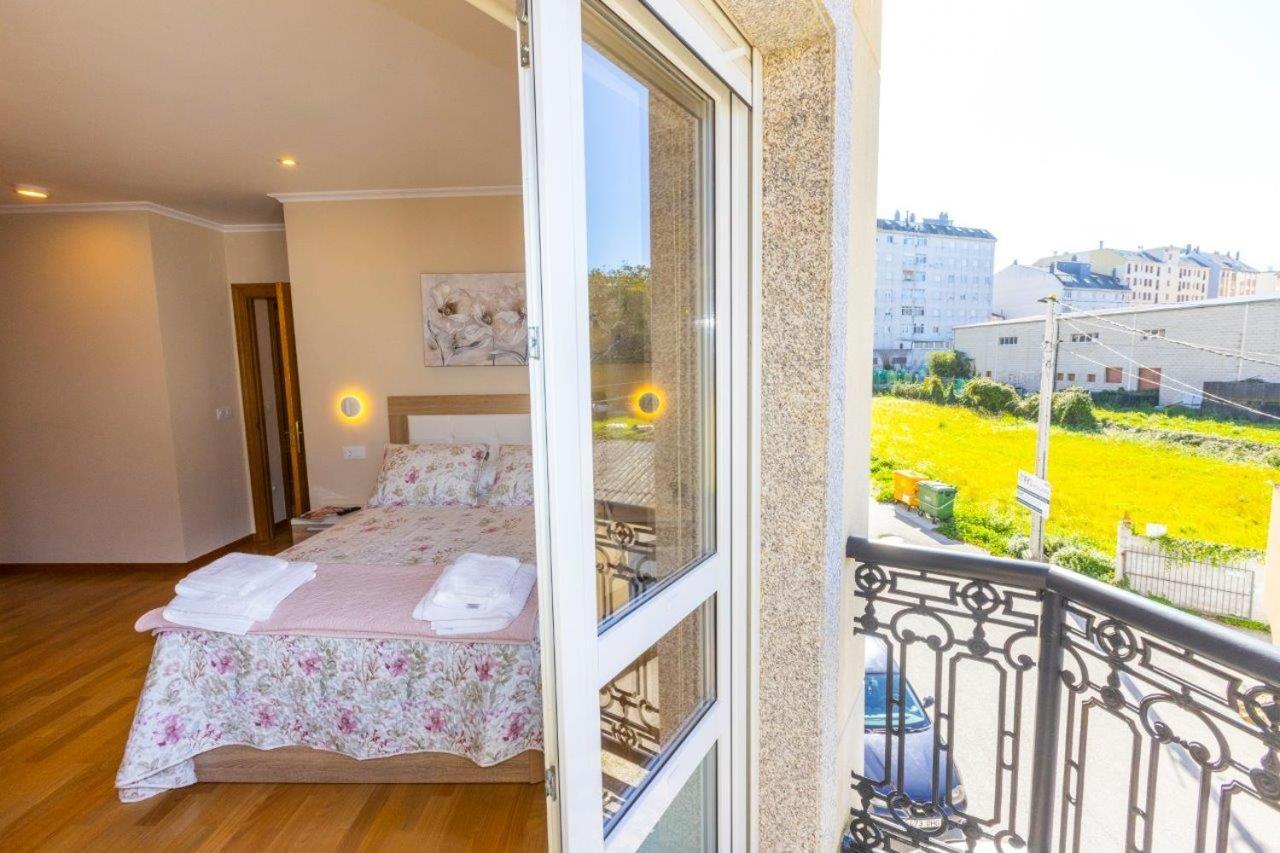 Apartamentos Riamar 2 Ribadeo Exterior foto