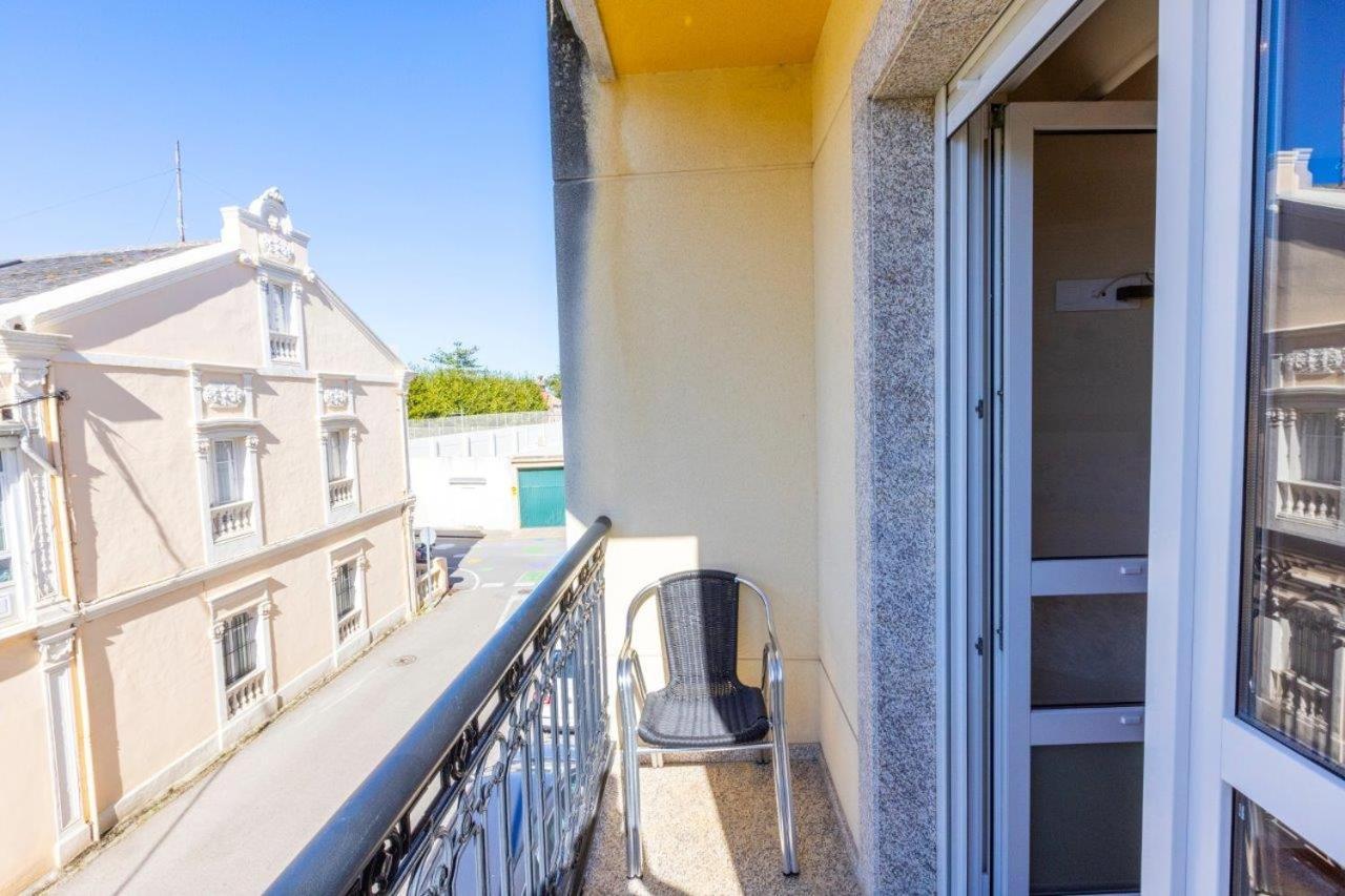 Apartamentos Riamar 2 Ribadeo Exterior foto
